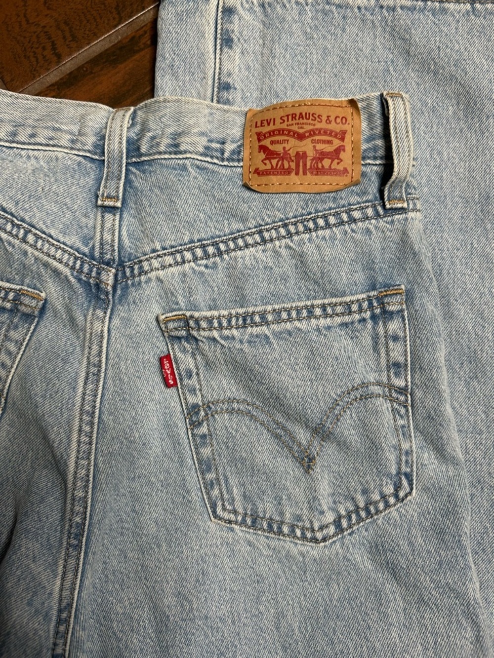Levi’s High Waisted Straight Jeans NWOT - Picture 7 of 7